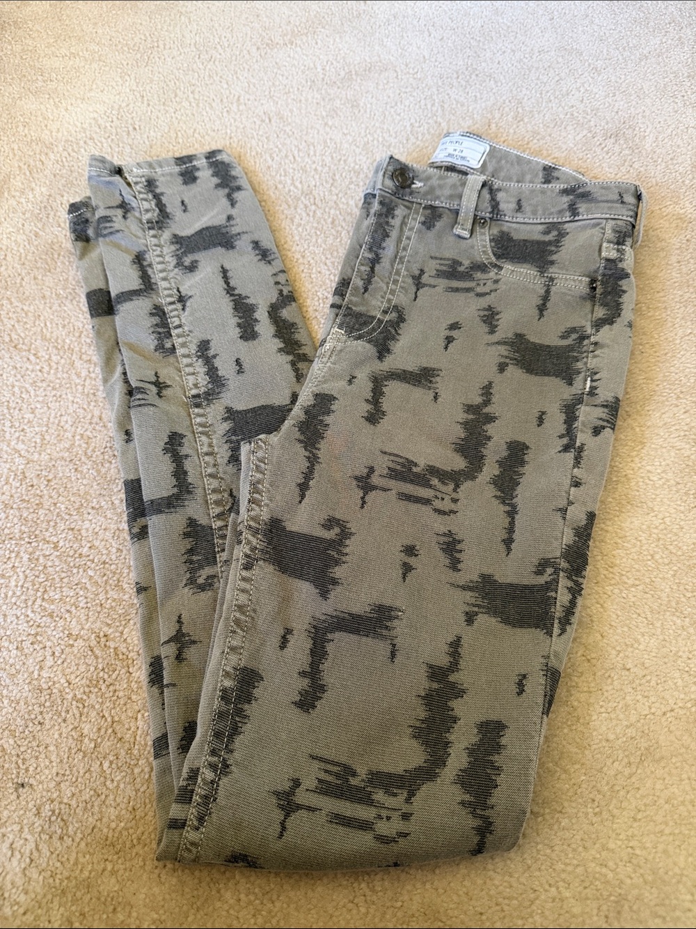 Free People Olive Green and Black Camo Skinny Jeans